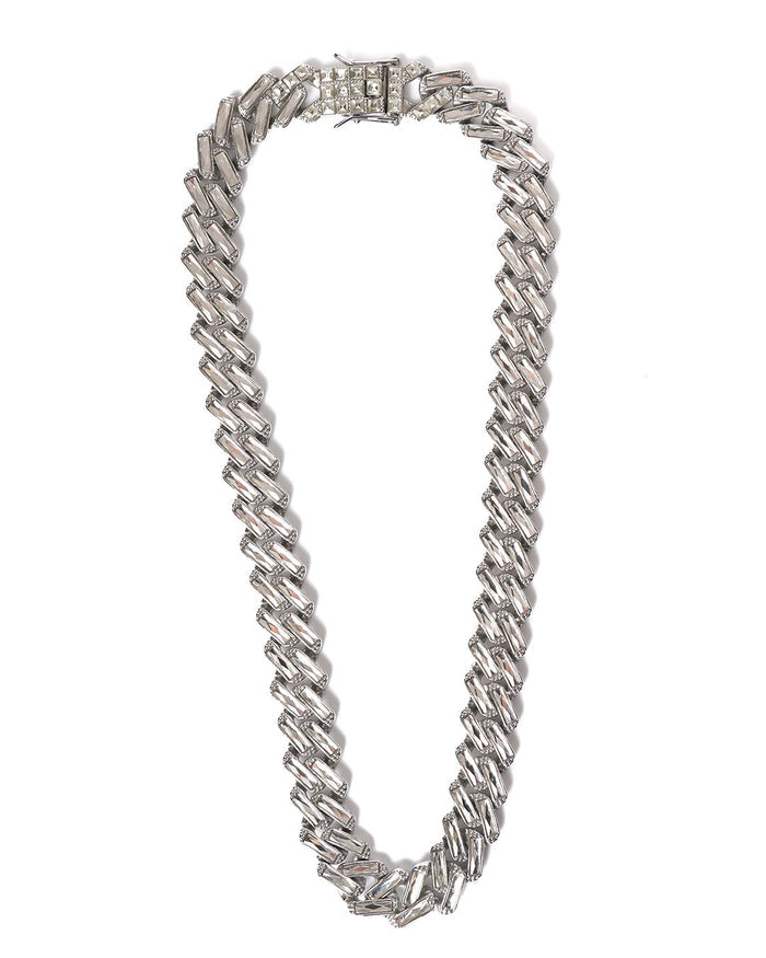 Martin Valen stainless steel silver necklace, elongated flat view highlighting continuous curb links and decorative clasp.