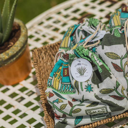 Aruba Aloe Drawstring Bag 1