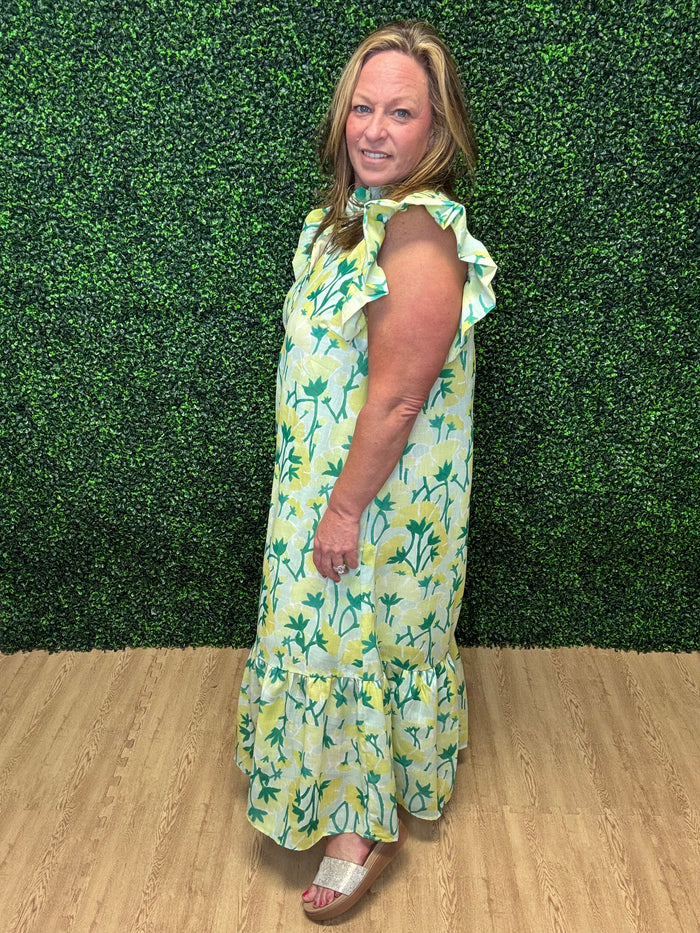 Entro Floral Flutter Sleeve Midi Dress
