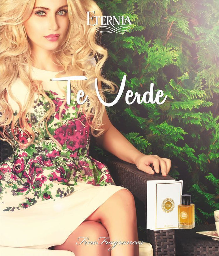 Eternia Te Verde eau de parfum bottle and gift box on a tabletop