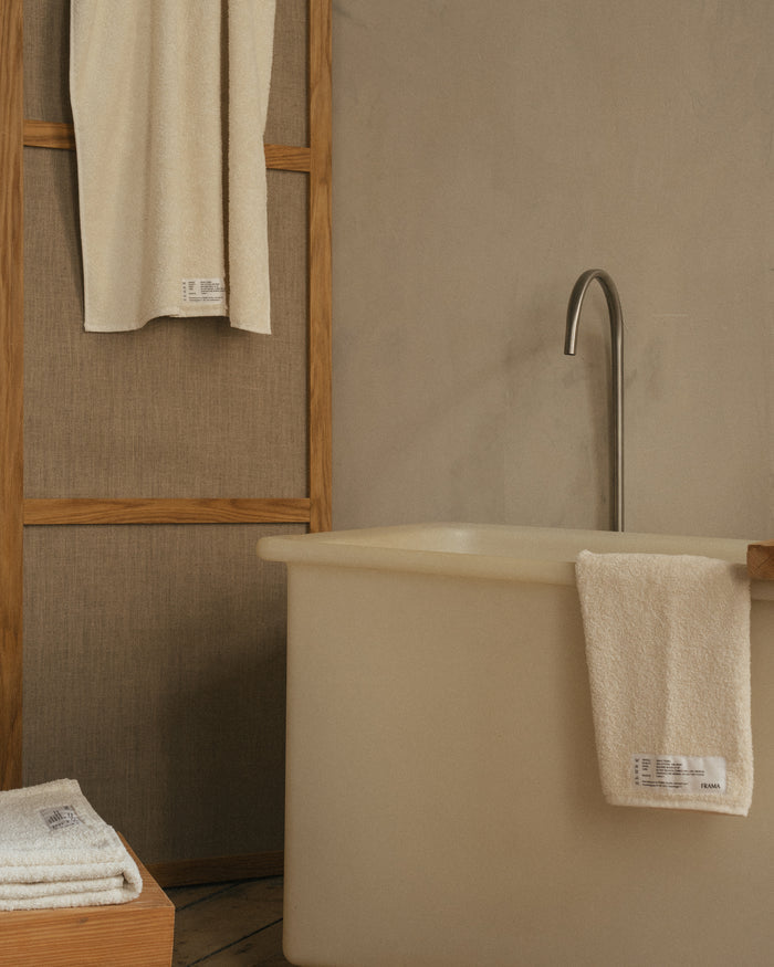 HEAVYTOWEL Bath Towel - Bone White