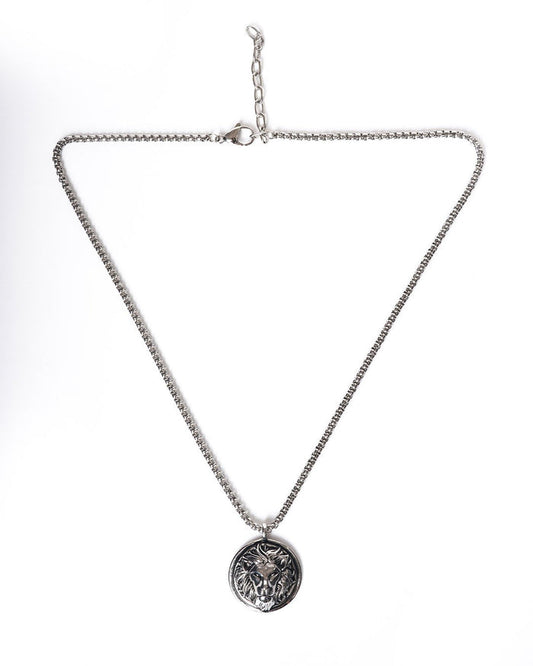 Martin Valen stainless steel silver necklace, front view of round lion-head pendant on a fine chain with visible lobster clasp