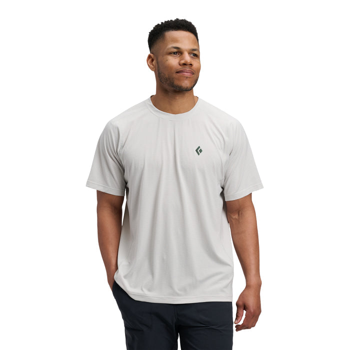 Alloy ~ Model is 5' 11" | Chest 40" | Waist 33" | Size Medium/32