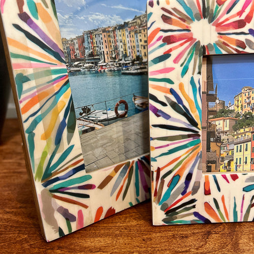 Multi-Color Frame