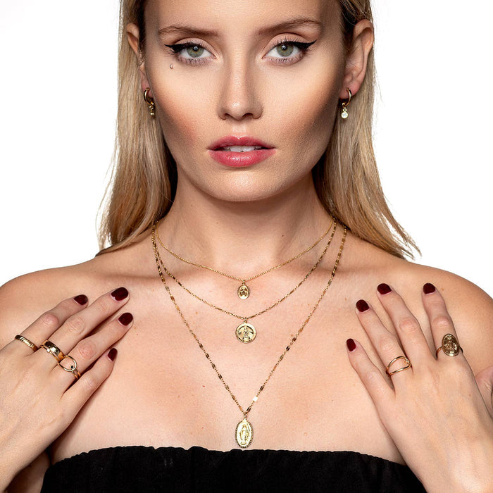 Necklace-Gold Small Virgin Mary
