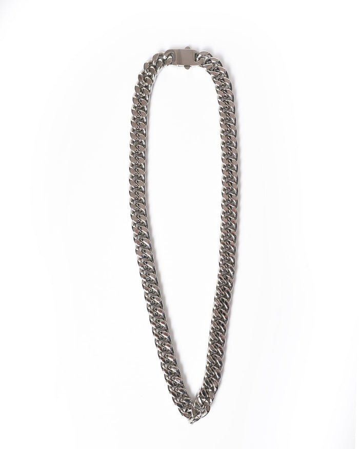Martin Valen heavy thick stainless steel chain necklace in silver, vertical view highlighting link pattern and clasp